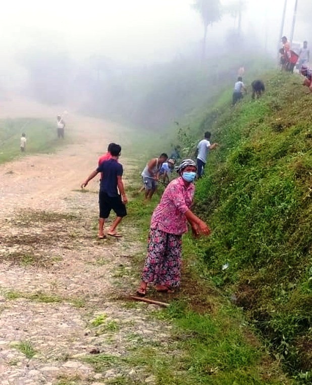 In view of the COVID-19, preventive measures a mass social work was conducted in all the eleven wards of the Kiphire town under the initiatives of ward chairman on June 20. (DIPR Photo)